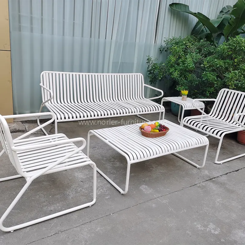 ໂຊຟາກາງແຈ້ງສາມາດປະໄວ້ໃນລະດູຫນາວໄດ້ບໍ?