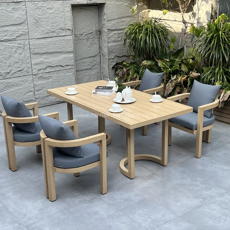 Outdoor Aluminum Frame Dining Table And Chair